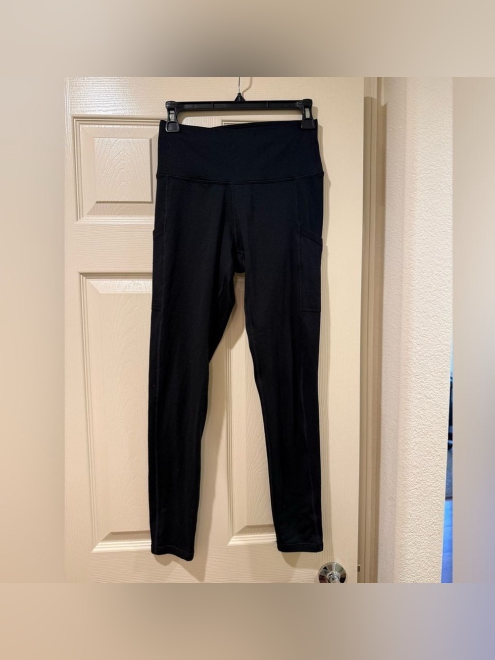 Aerie Black High-Waisted Leggings